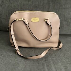 Michael Kors crossbody bag - dusty pink brand new without tag. Never worn
